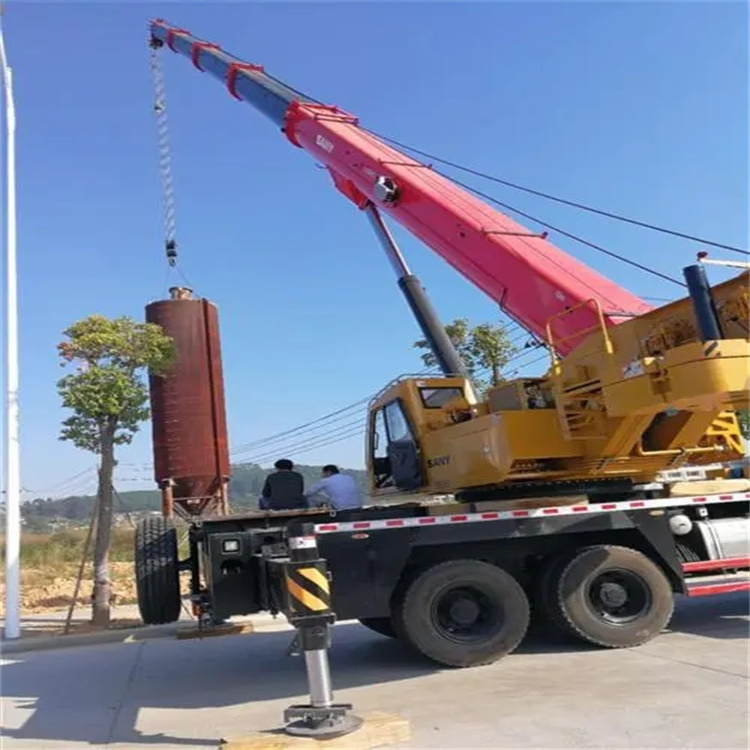 西平专业吊车租赁多少钱