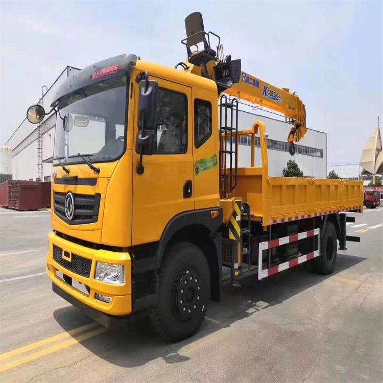 西平附近找一辆随车吊出租