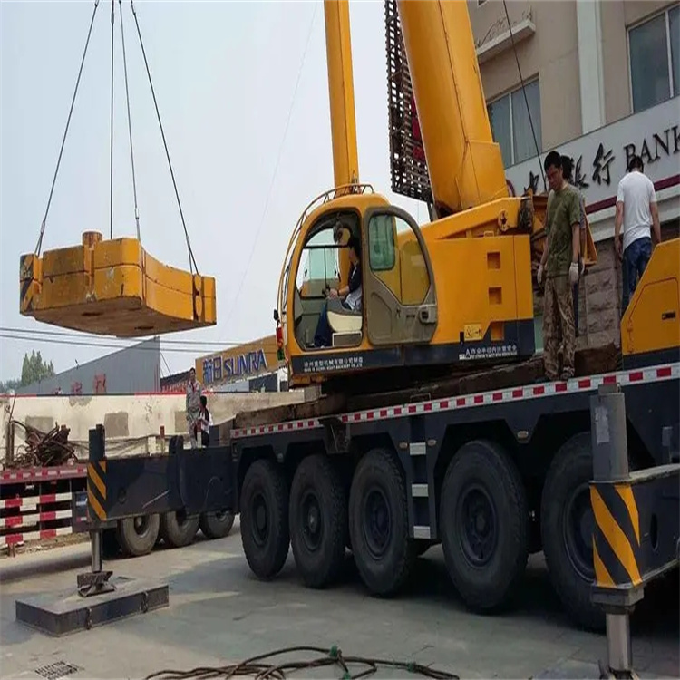 西平当地吊车出租|机器吊装|75吨|工厂搬迁服务